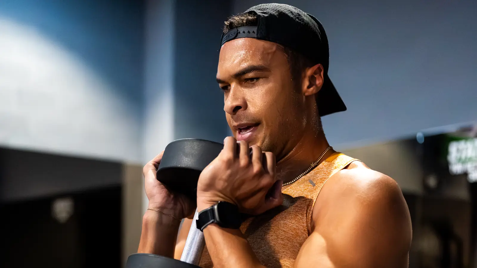 How to Build Muscle and Lose Fat at the Same Time — SWEAT440 blog